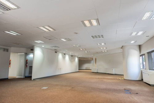 Imagen 14 de 22 de Oficinas Alquiler Retiro