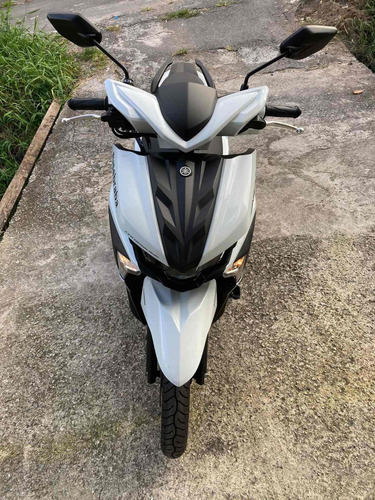 Yamaha Neo