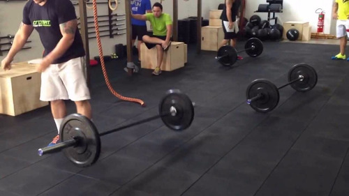 Imagem 7 de 8 de Piso Emborrachado Ultra Resistente Para Academia E Fitness