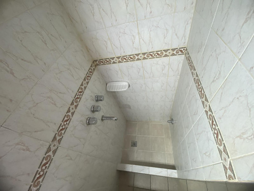 Departamento En Mar De Ajo En Venta - Dos Ambientes - Centro Comercial - Garage