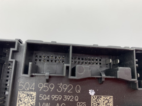 Modulo De Control Puerta Delantera Derecha Vw Jetta 19-24 (Usado)