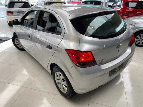 Chevrolet Onix 1.0 Joy 5p