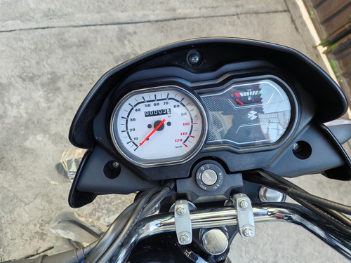 Motocicleta Nueva Bajaj. Excelente Rendimiento.