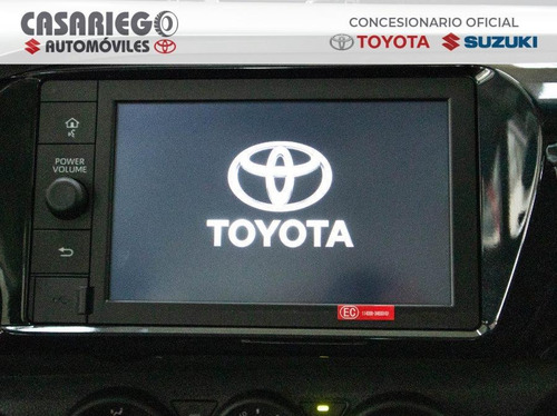 Toyota Hilux Sr 4x4 Diesel At 2.4 2021 0km