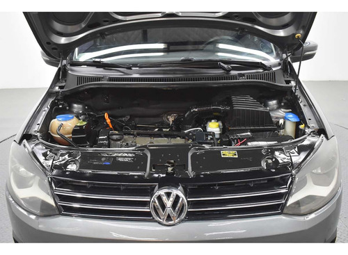 Volkswagen Suran 1.6 Highline