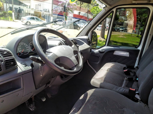 Peugeot Boxer 2.3 Hdi 330 Passageiro 16 Lugares 8v Diesel