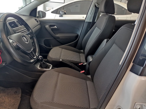 Imagen 10 de 17 de Volkswagen Polo 1.6 16v