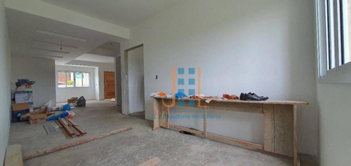 Imagem 13 de 25 de Quadriplex No Abranches, 5 Quartos, 3 Vagas, Quintal. - So1218