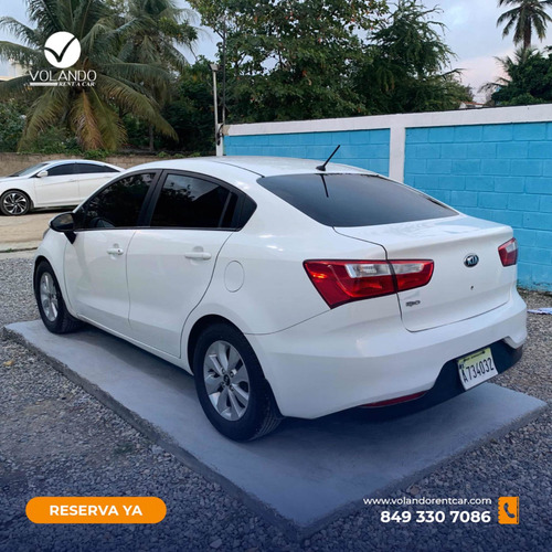 Imagen 4 de 5 de Renta Car (kia Rio 2017)