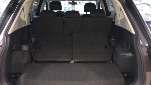 Imagen 13 de 15 de Volkswagen Tiguan Allspace 1.4 Tsi Trendline Dsg 0km #02