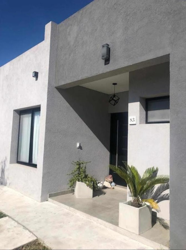 Imagen 3 de 12 de Casa - San Gabriel