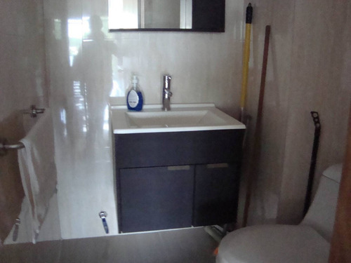 Imagen 5 de 14 de 155657 Yackeline Tovar 0414-5831984 Venta Oficina Wtc