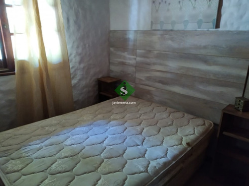 Venta Y Alquiler De Casa En Pinares, 4 Dormitrorios, 3 Baños, Piscina, Buen Lugar.- Ref: 168100