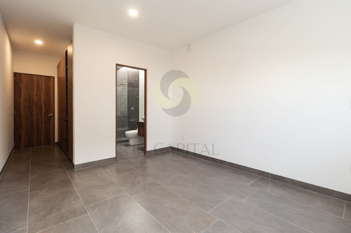 Imagen 11 de 20 de Casa En Zibata Queretaro, Privada Y Acabados Premium, Dobles