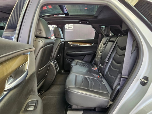 Cadillac XT5 3.7 Platinum At