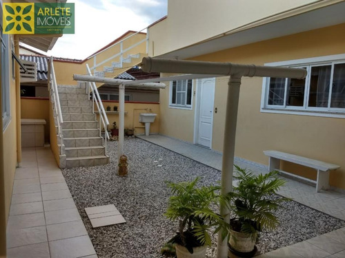 Imagem 9 de 15 de Casa No Bairro Bombas Em Bombinhas Sc - 2285