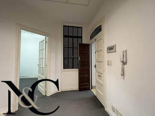 Edificio De Oficinas En Venta En Microcentro - Reconversion Viviendas