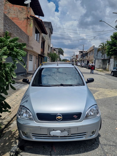 Chevrolet Corsa 1.8 Maxx Flex Power 5p