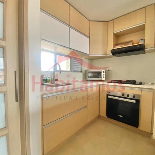 Apartamento En Venta En Medellín - Laureles Cod 68652