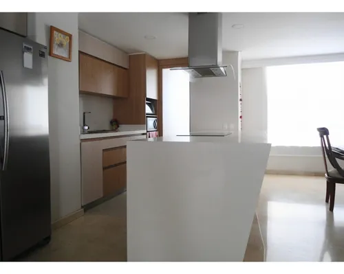 Apartamento Duplex Ubicado En Los Balsos - Poblado