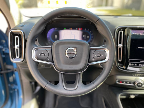 Volvo XC40 B4 Plus 2.0