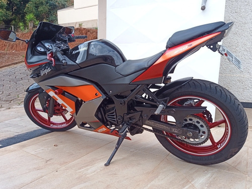 Imagem 4 de 6 de Kawasaki Ninja250r