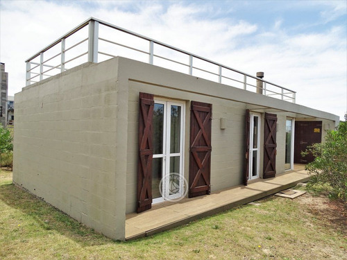 Rosa De La Viuda - Casa B En Punta Del Diablo