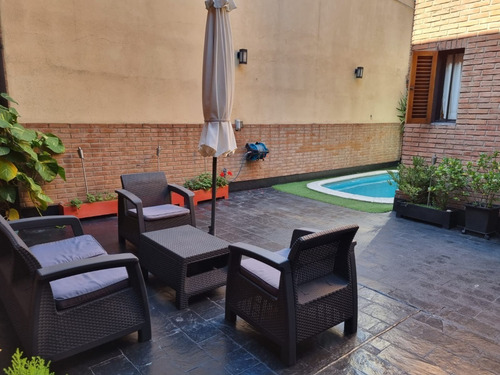 Imagen 13 de 30 de Ph Venta Flores, 6amb, Pileta Climatizada, Parrilla, Quincho Y Playroom. Hermoso!!! Dueño Directo
