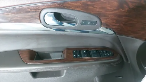 Buick Enclave 3.6 CXL D AT 4WD