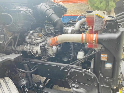 Imagen 6 de 15 de Kenworth T680