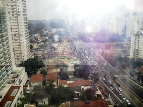 Imagem 4 de 15 de Belíssimo Apartamento Integralmente Reformado, Excelente Qualidade, Perto Do Metrô Campo Belo. - Em12528