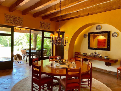 Casa De Campo, Con Pozo De Agua Propio, En Venta, En Huasca De Ocampo