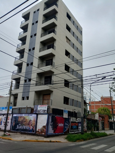 Caseros Departamentos 2 Ambientes Centro Nuevos - F: 10042