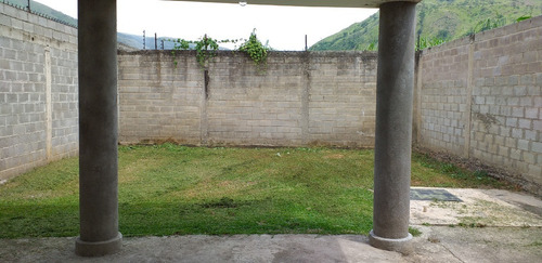 Imagen 3 de 7 de Urbanizacion El Recreo Espaciosa Casa Dos Plantas Agua 100% Todo El Año 250mt2 Construccion Tlf 0414 3443503