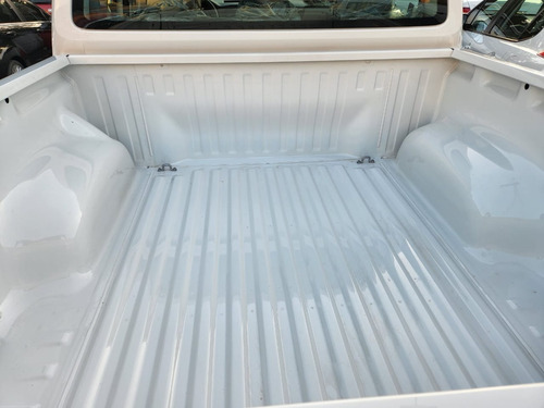 Imagen 15 de 16 de Volkswagen Amarok Comfortline 4x4 Aut V6 3.0l 258 Cv