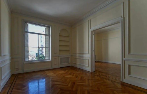 Imagen 2 de 15 de Departamento Estilo Frances - Recoleta, 5 Ambientes