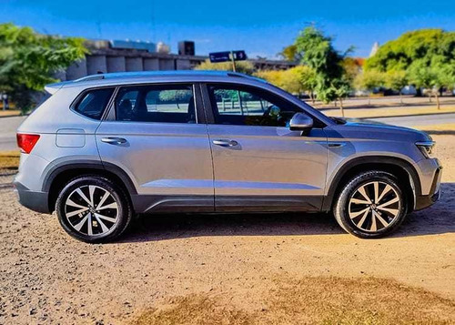 Imagen 2 de 10 de Volkswagen Taos 2022 1.4 250 Tsi Highline
