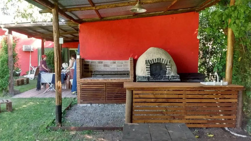Casa 2 Dorm. Lote 20 X 100 .apta Banco - Abasto