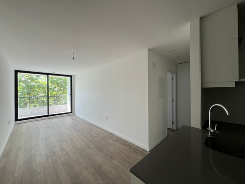 Venta Apartamento 1 Dormitorio Penthouse Con Garage Centro