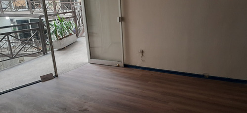 Arriendo Local En Excelente Sector De Vitacura