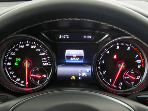 Mercedes-benz Gla 200 1.6 Cgi Flex Advance 7g-dct