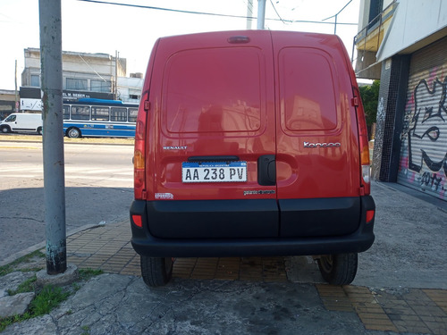 Imagen 6 de 15 de Renault Kangoo 2016 1.6 Furgon Ph3 Confort 5as Lc