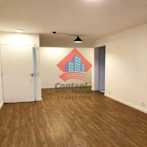 Imagem 2 de 10 de Apartamento - Ref: 03136
