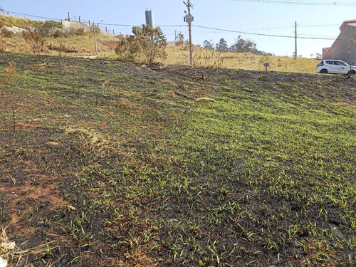 Imagem 10 de 14 de Terreno Em Bairro Planejado - Aceita Financiamento Bancário.