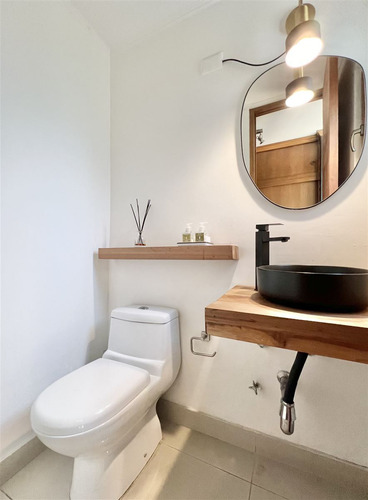 Remodelada: Alonso De Córdova / Los Laureles / Mañío