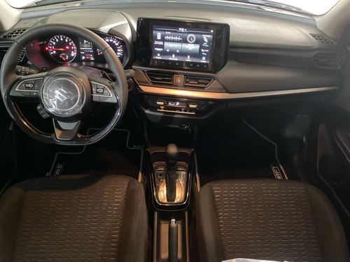 Suzuki Swift 2025