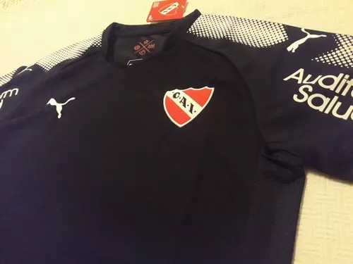 El Club Atletico Independiente lanza junto a Puma su edición limitada de  camisetas ¨Paladar Negro¨para la Copa Sudamericana todo en Negro y la away  todo blanco – Zarpado