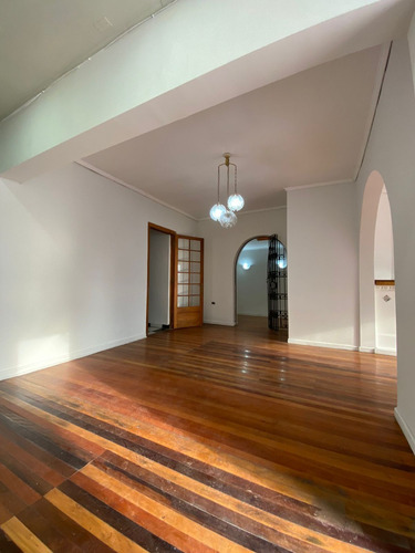 Gran Casa Remodelada! En Agradable Sector De Ñuñoa