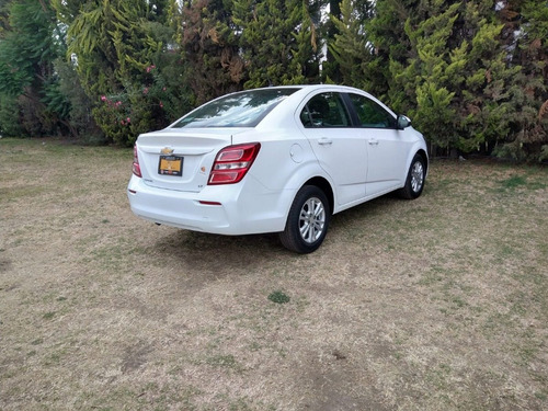 Imagen 4 de 16 de Chevrolet Sonic 1.6 Ls Mt