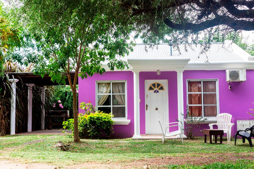 Imagen 2 de 24 de Complejo Turístico Con 10 Bungalows, Pileta De Verano Y Parque. Precio Noviembre Desde $9.000 Por Noche
